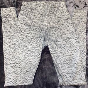 Lululemon align high rise leggings size 6